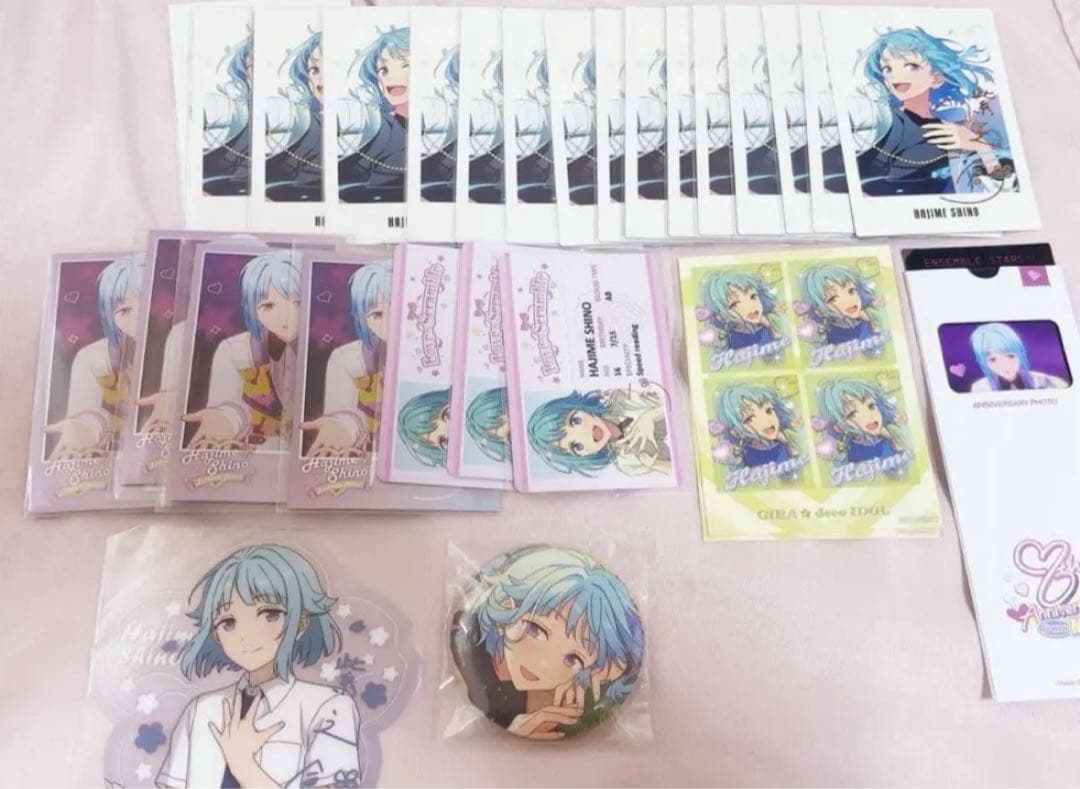 あんスタ 紫之創 ぱしゃっつ 缶バッジ - メルカリ