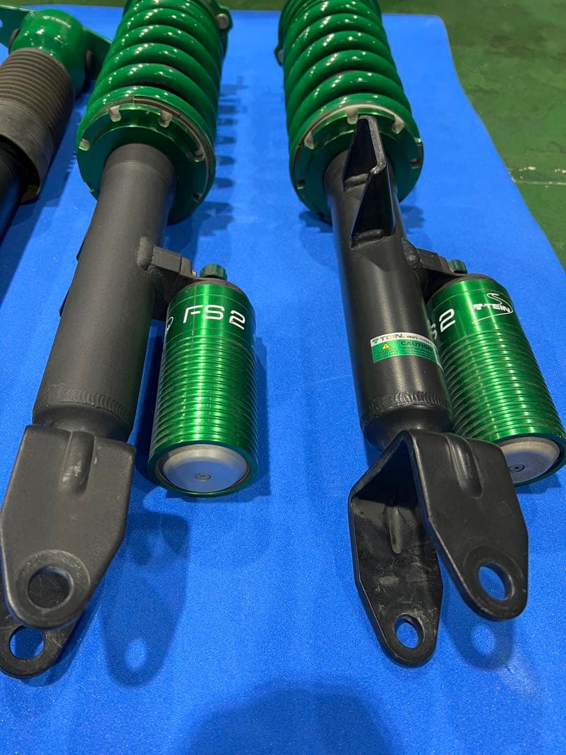 テスラ モデルY TEIN FS2 美品中古 - メルカリ