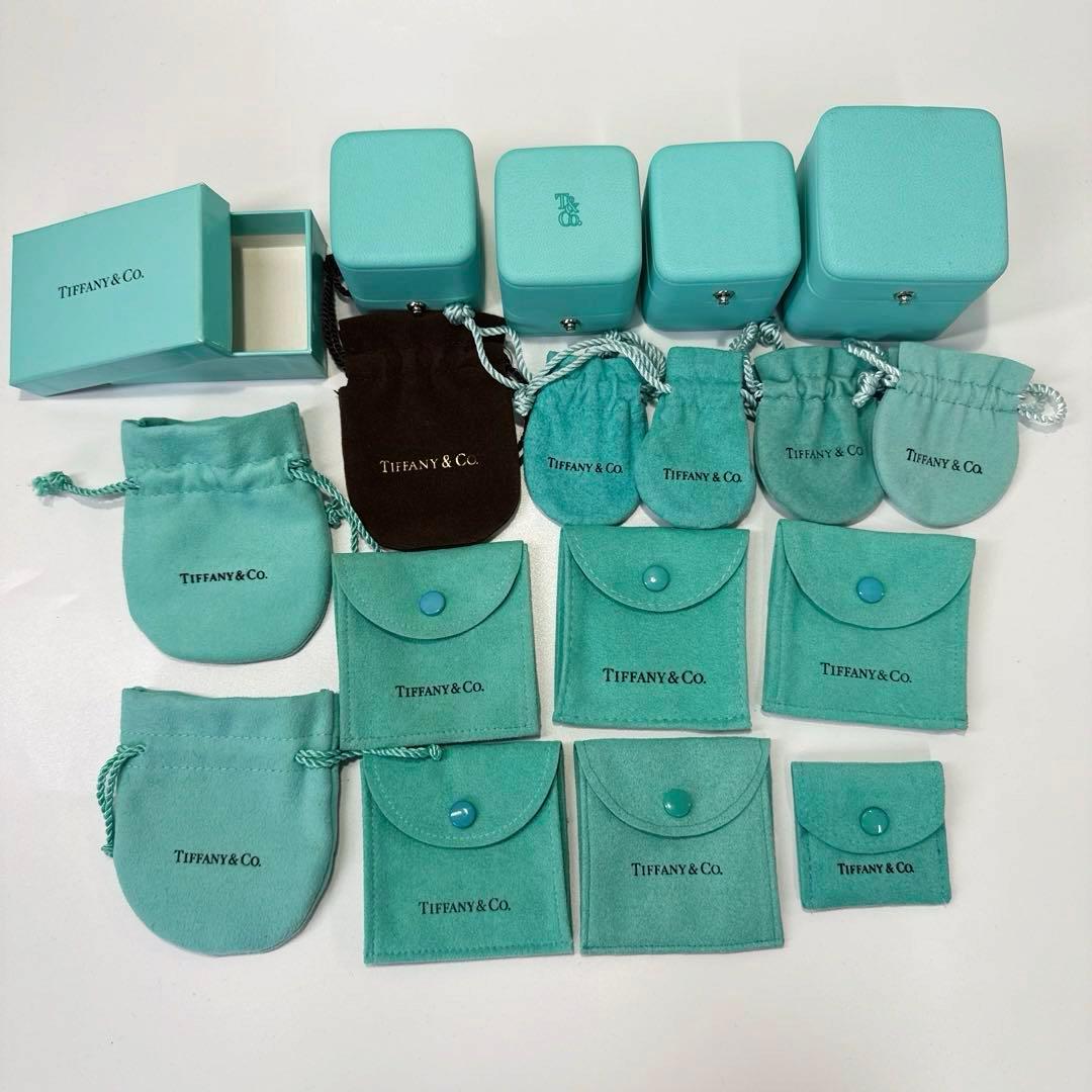 Tiffany ティファニー 巾着 ジュエリーケースまとめ売り Tiffany & Co. - TIFFANY&Co ティファニー 箱 ジュエリーポーチ