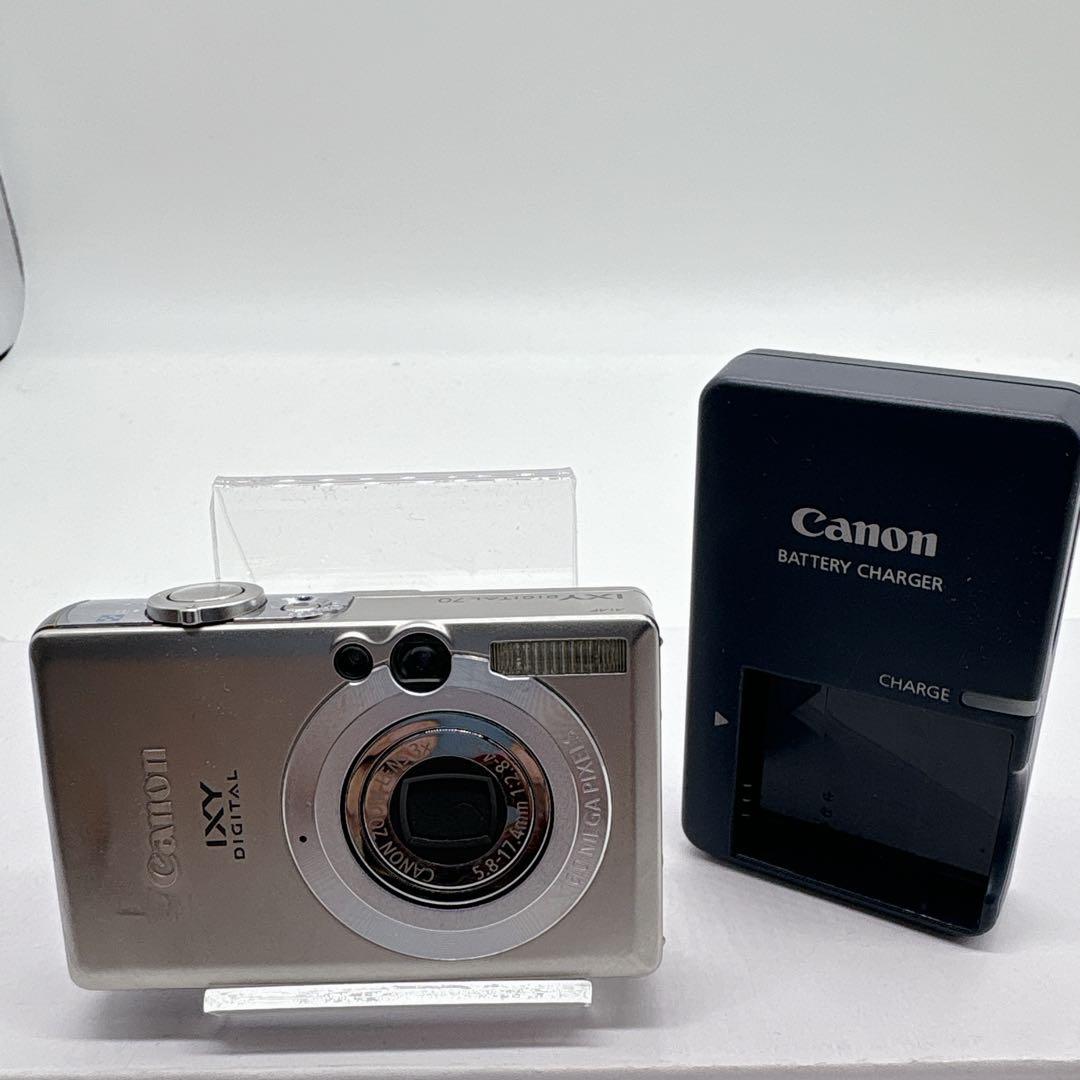 Canon IXY DIGITAL 70 本体 + バッテリーチャージャー DC17c Canon 互換 USB充電器 IXY DIGITAL 600 700 L L2 対応 カメラ