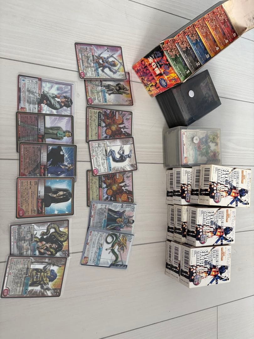 真女神転生カードまとめ売り　値下げ 2000年代初めに販売されていた「真・女神転生トレーディングカード」が