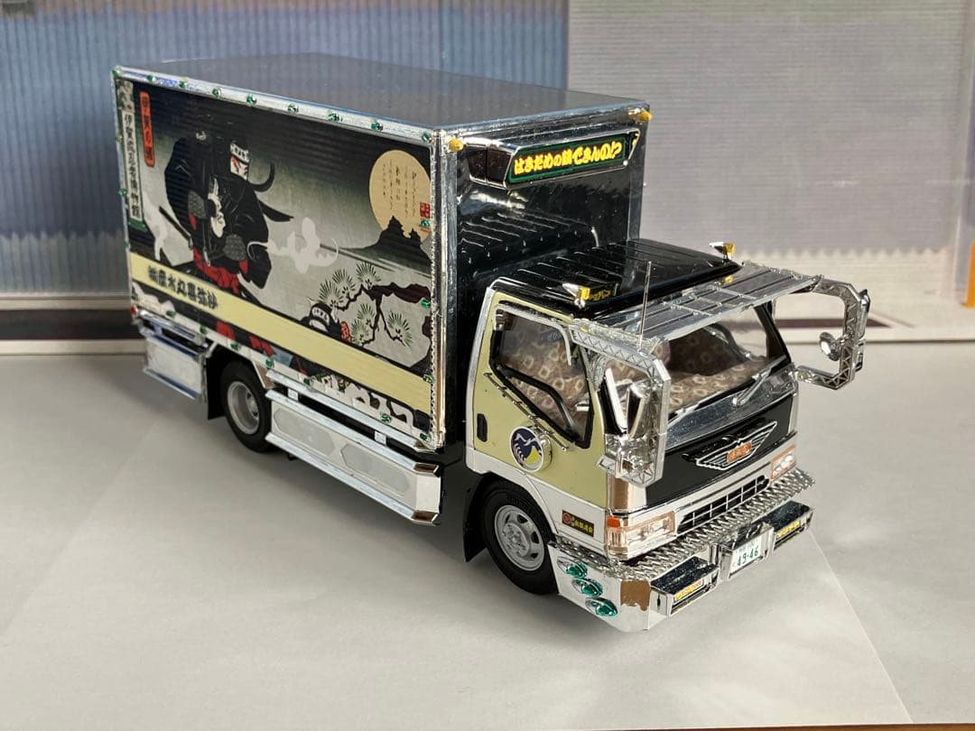 アオシマ デコトラ風神.雷神キャンター自作改造、完成品 - メルカリ