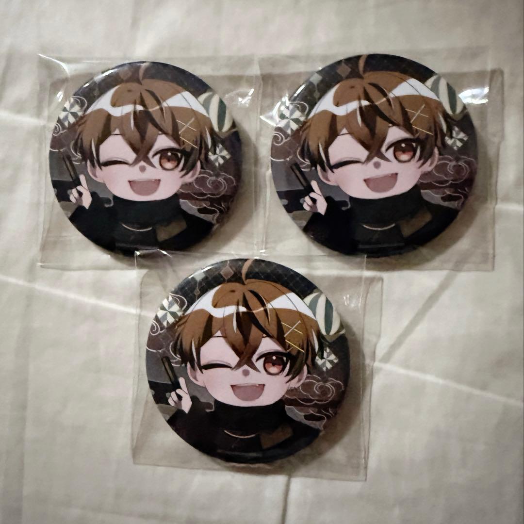 うるみや 缶バッジ クロノヴァ - メルカリ