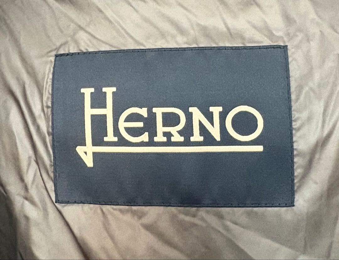 定価37.8万 ヘルノ×ロロピアーナ 最高級カシミヤシルク フーデッド