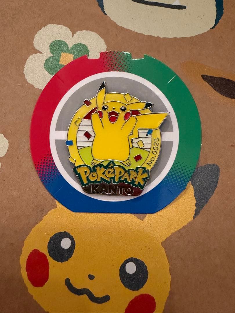 ま*ゆ様 ポケパーク ピカチュウ ピンバッジ - メルカリ