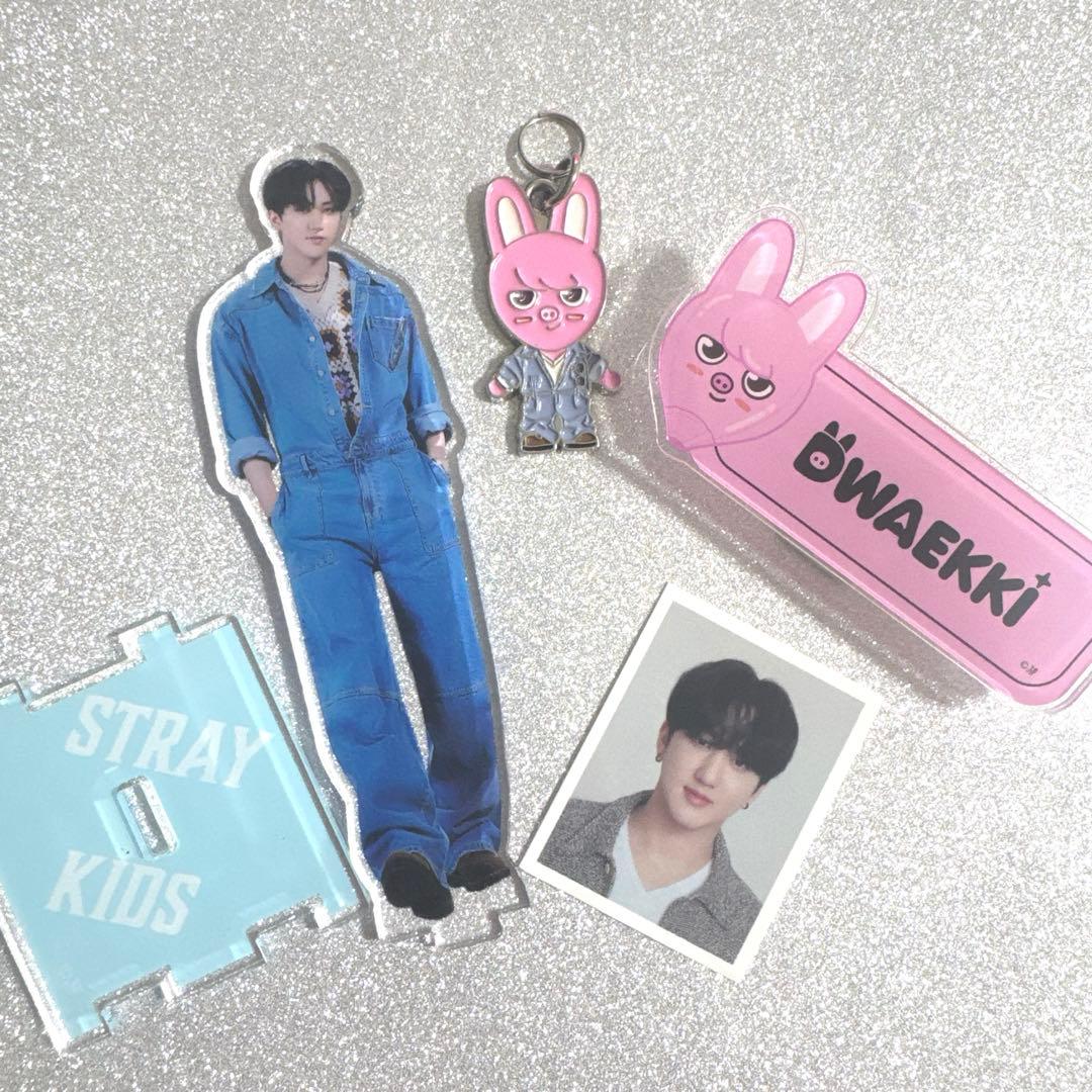 StrayKids チャンビン アクスタ ネームバッジ チャーム - メルカリ