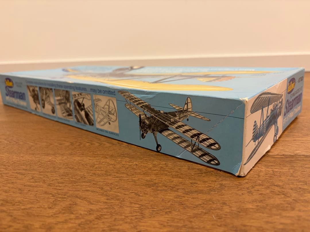 未組立 ギローズ ステアマン PT-17 ゴム動力 飛行機 バルサ材 模型