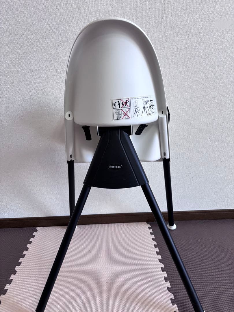 廃盤品]ベビービョルン ハイチェア - メルカリ