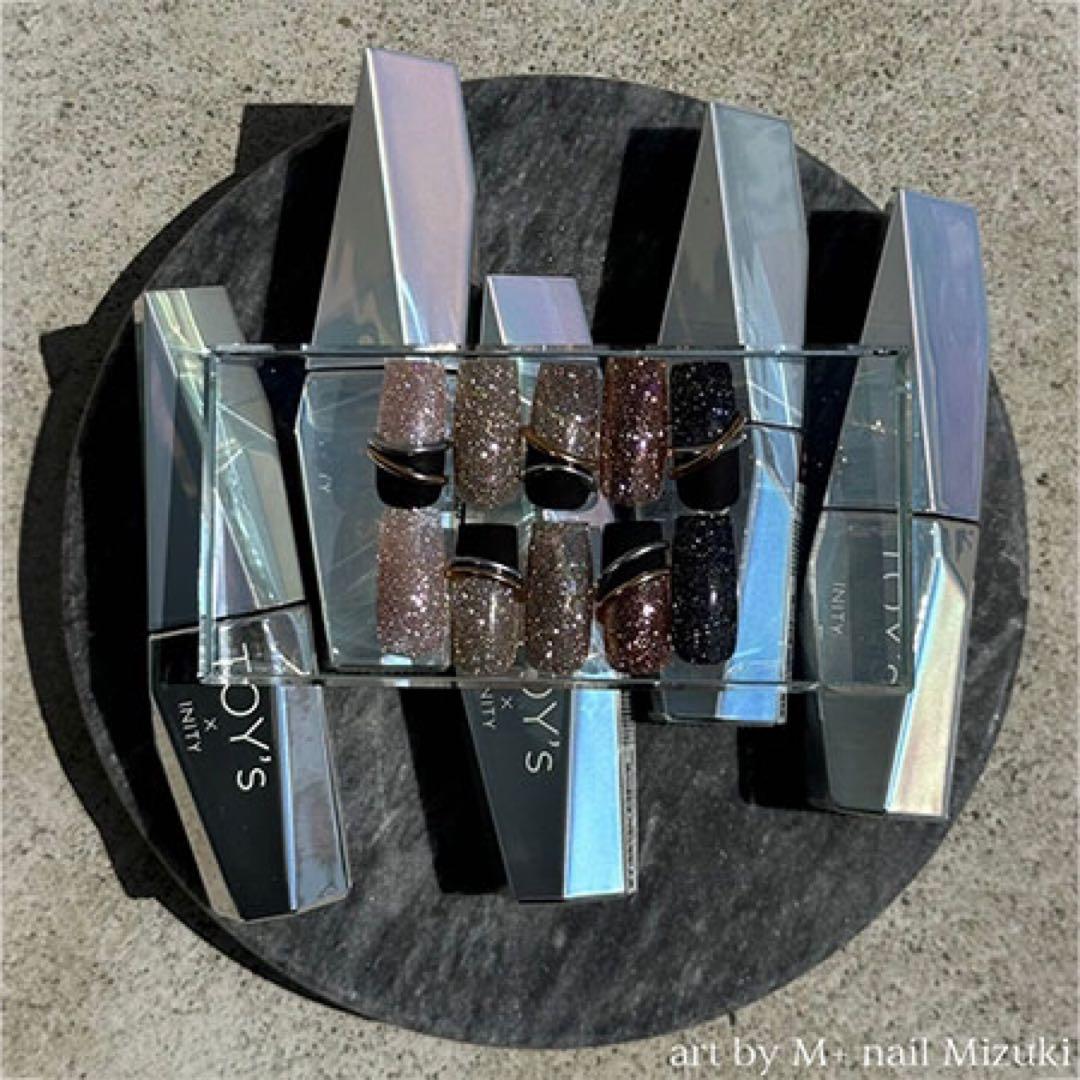 TOY's × INITY パーティーフラッシュ -マボロシ- アイニティ