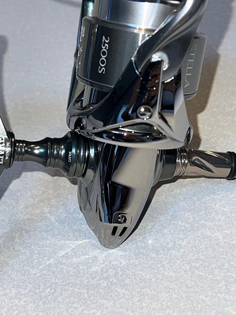 値下げ 美品 18ステラ 2500s リブレWハンドル - メルカリ