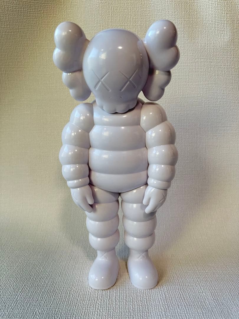 値下げ済み】KAWS what party カウズ フィギュア 白 - メルカリ