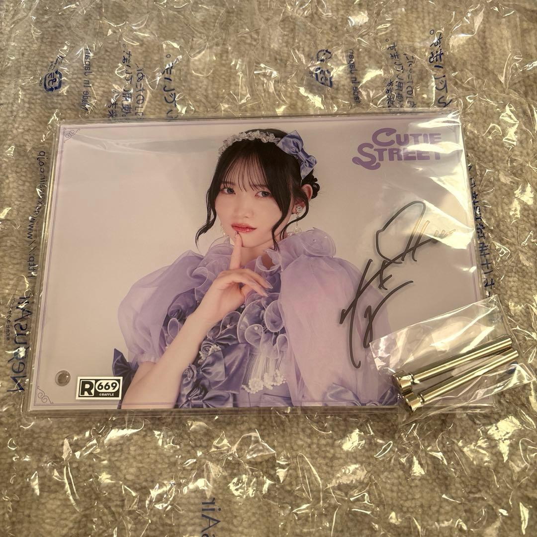 真鍋凪咲 なべちゃん 新衣装 ラッフルくじ A賞 サイン入りアクリル