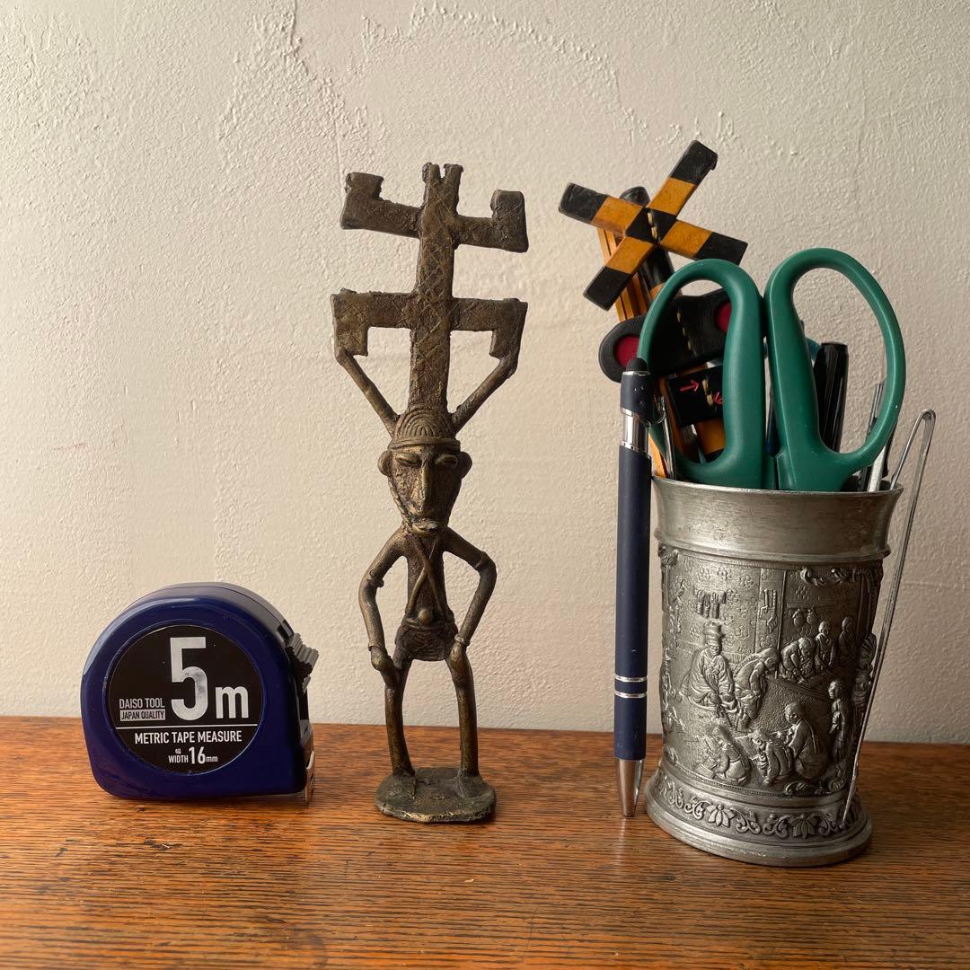 アフリカ ドゴン族 金属製 ブロンズ 仮面の人物 プリミティブアート