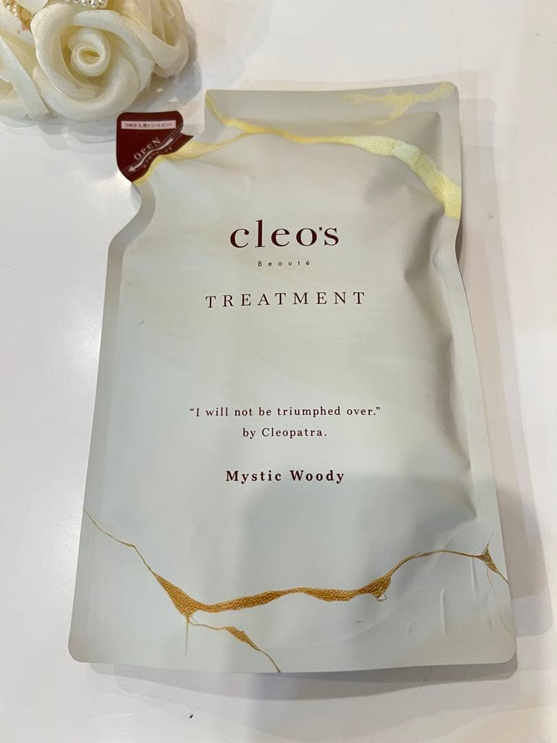 クレオズボーテ トリートメント ミスティックウッディ 300ml - メルカリ