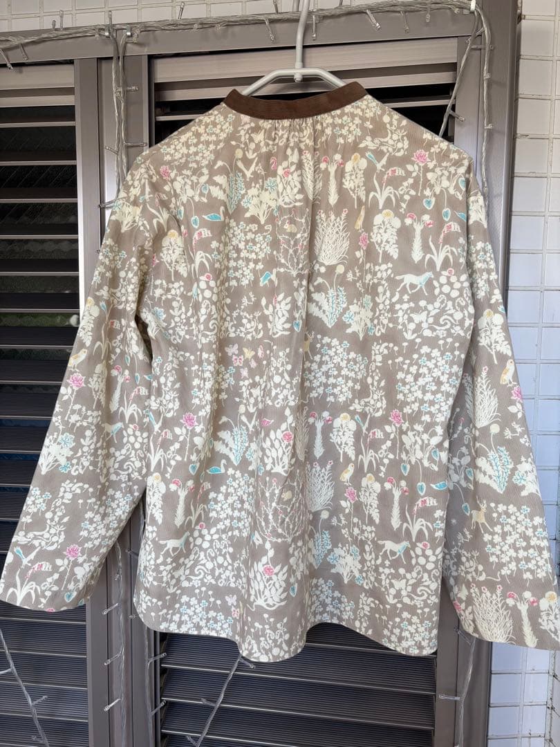 ブラウス リバティ ヨシエ シャワーパーティー ニーム ホビーラ