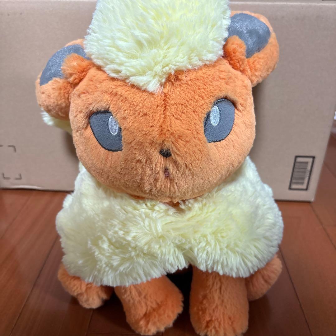 ポケモンセンター限定 ふわふわ抱きぬいぐるみ ブイズ - メルカリ