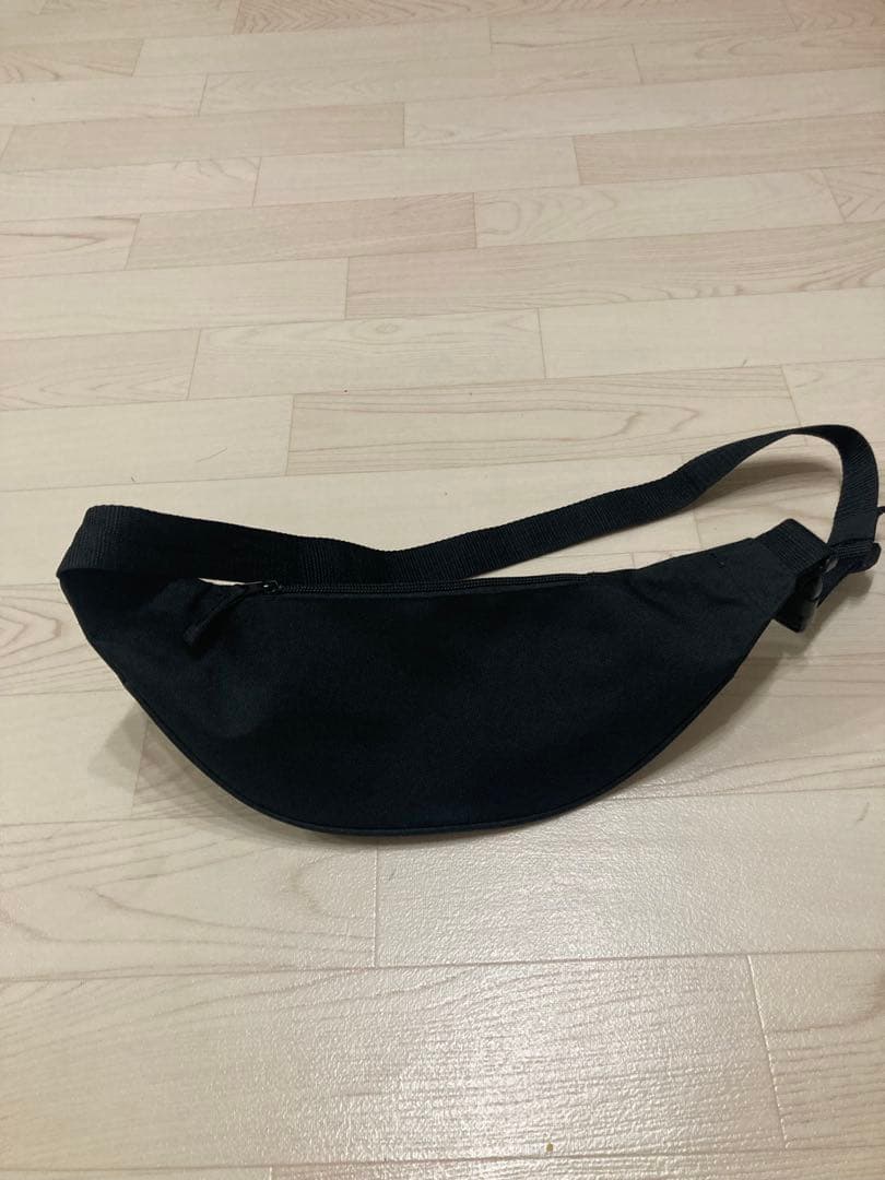 SEA Seavalley Mountain Club ウエストポーチ 袋タグ有 - メルカリ