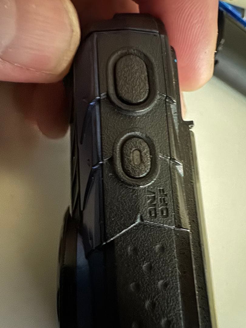 RICOH WG-40w 青 訳有りジャンク 外装美品 - メルカリ