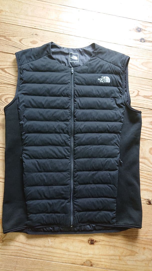 《THE NORTH FACE》 レッドランベスト メンズL