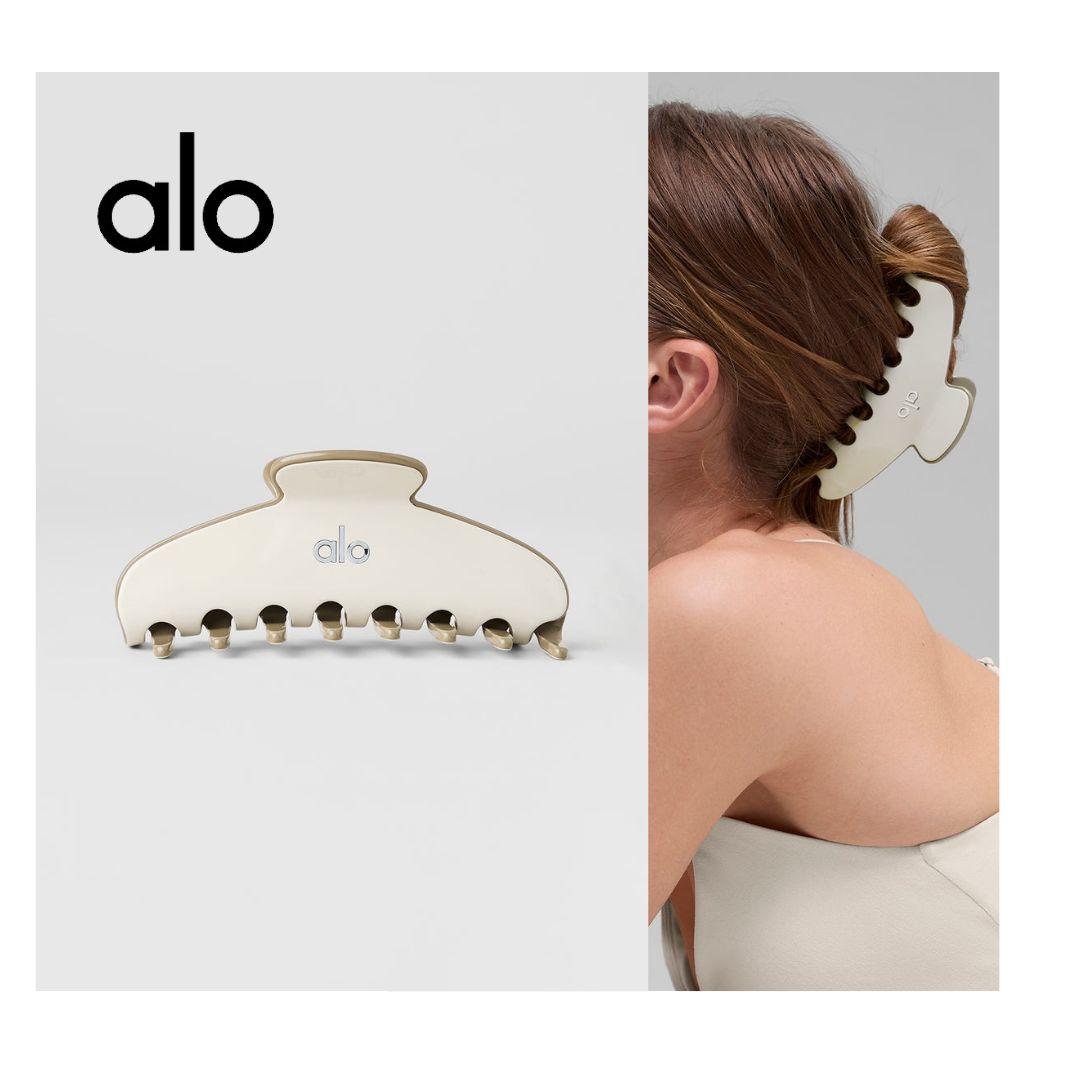 日本未入荷[alo yoga]ヘアクリップ アイボリー✕ライトココア