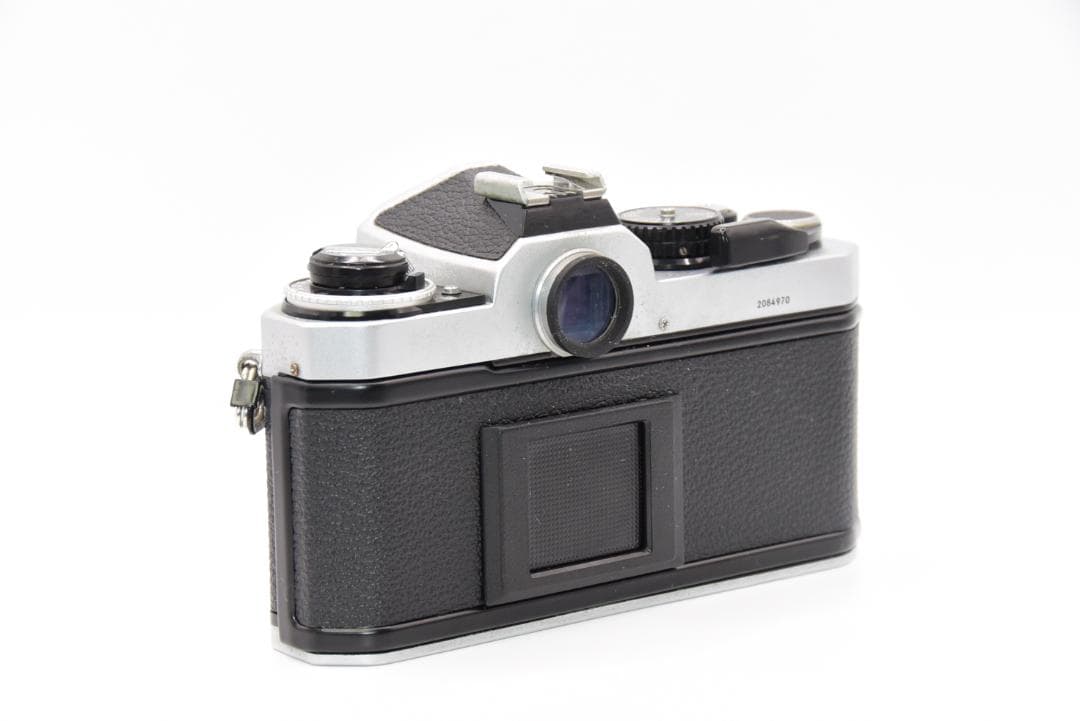 ■ 美品 ■ニコン Nikon FE2 ボディ《露出、シャッターOK》