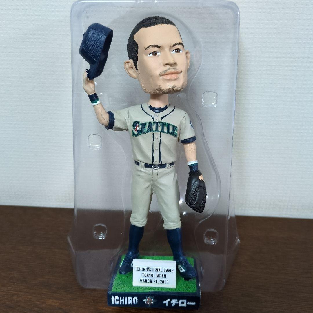 イチロー引退記念ボブルヘッド　限定品Tシャツ付 510個限定シリアル番号入り＞MLB 2025 アメリカ野球殿堂入り記念