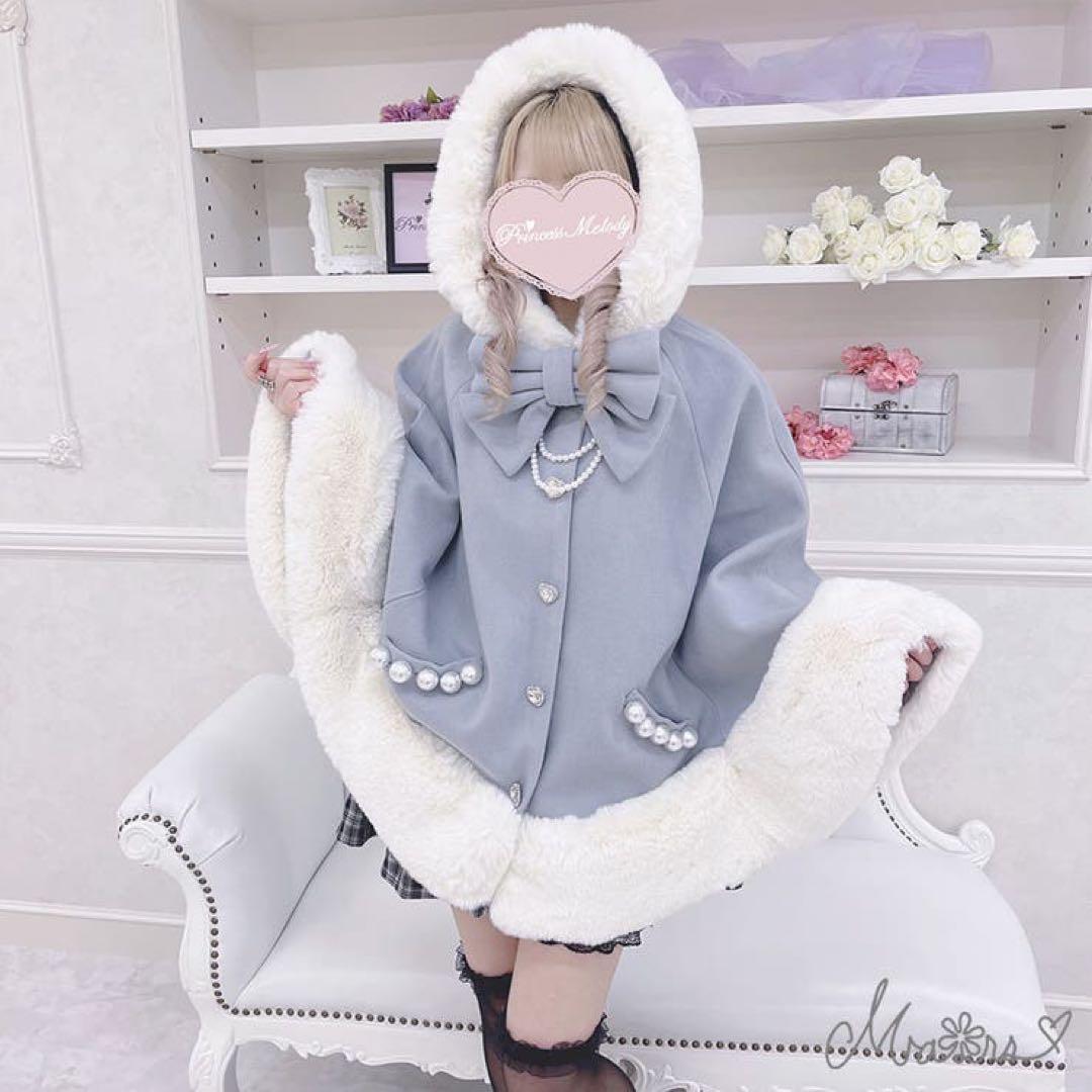 限界値下げMARS】リボン付きボリュームファーフードケープコート