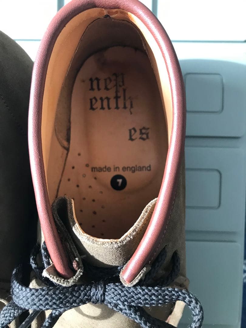 ネペンテス革靴ワラビークラークストリッカーズハソーンラッセルモカシン