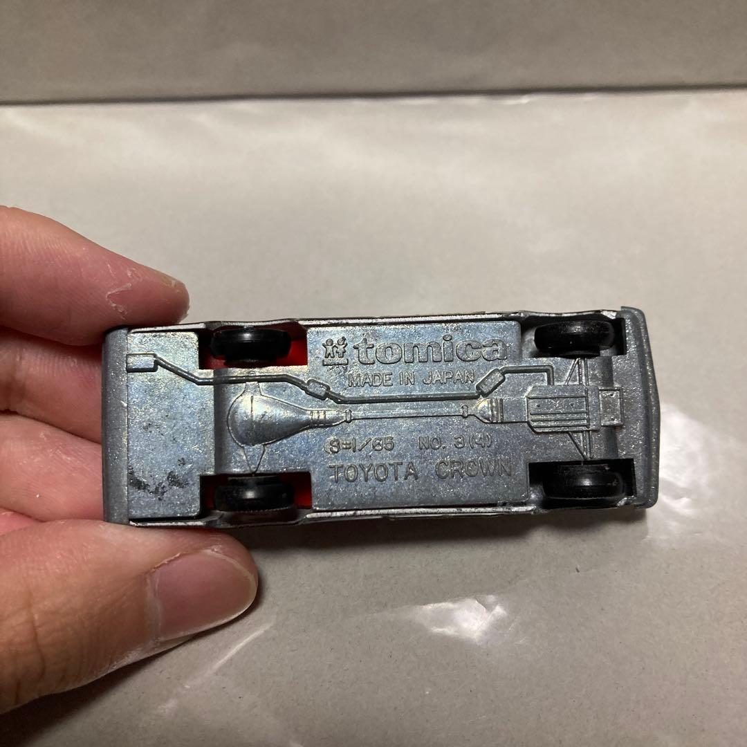 トミカ トヨタ クラウン パトロールカー 1Aホイール 赤色灯Aタイプ