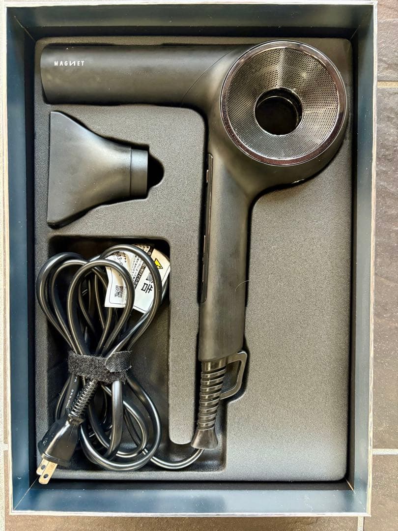 MAGNET Hair Pro BLACK+ ヘアドライヤー MAGNETHairPro マグネットヘアプロ ドライヤーゼロブラックプラス（2色