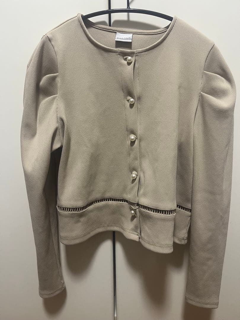 専用】メゾンエシェル パールボタンリブカーディガン ベージュ - メルカリ
