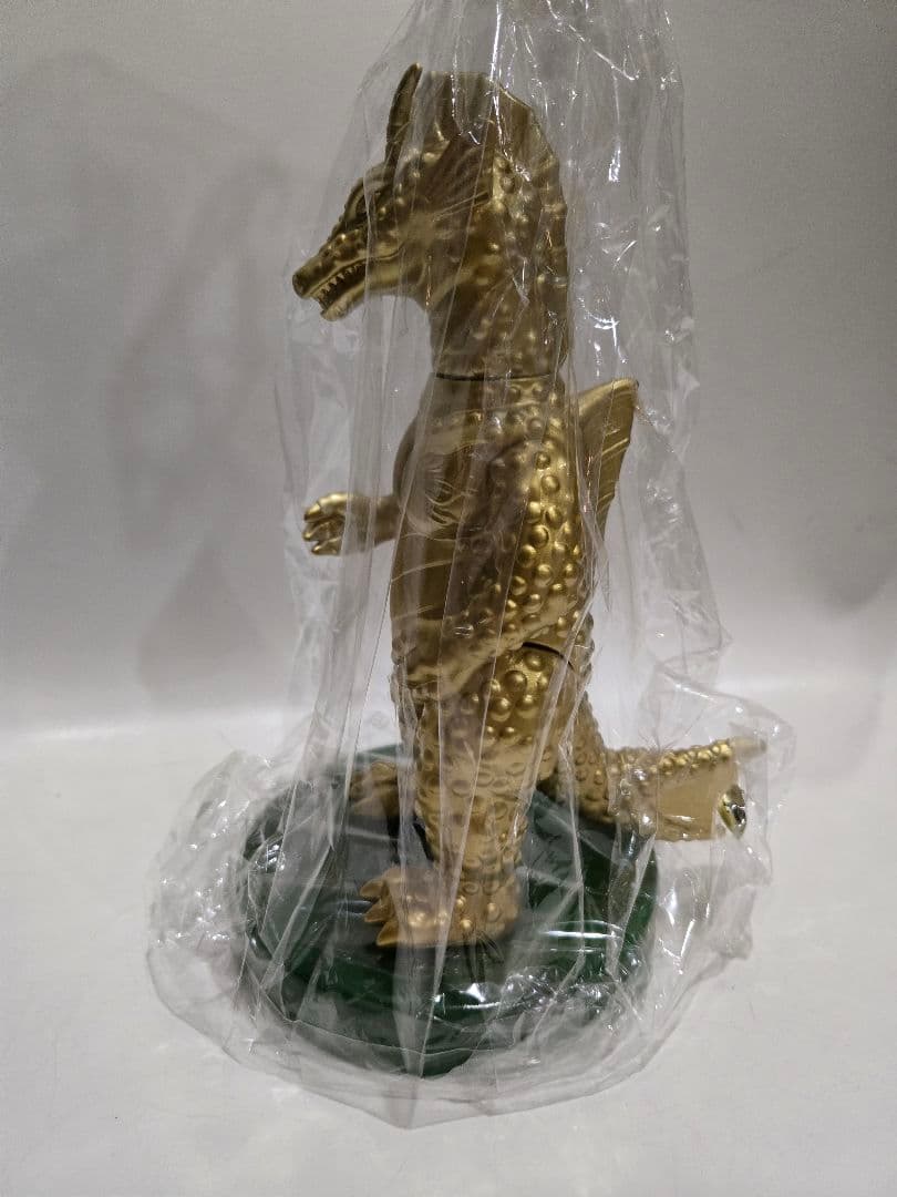 ワンフェス M1号 チタノザウルス ゴールド - メルカリ