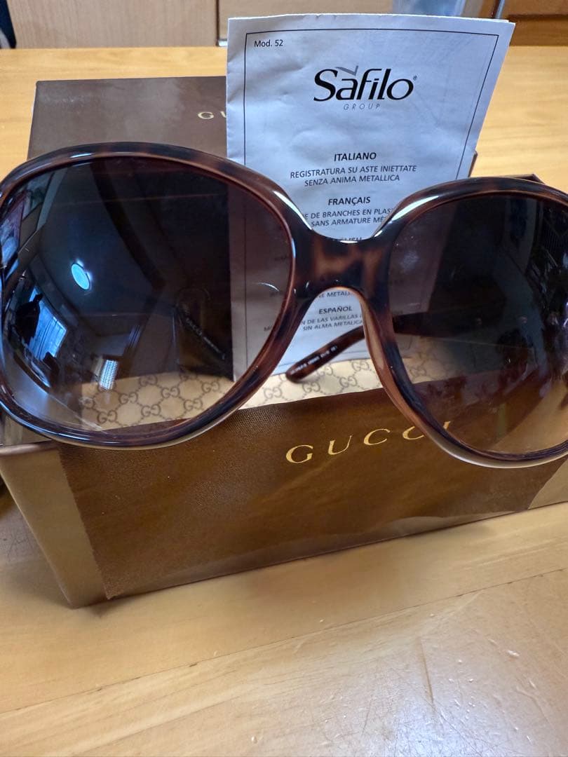 G UCC I サングラス ケース付 2377