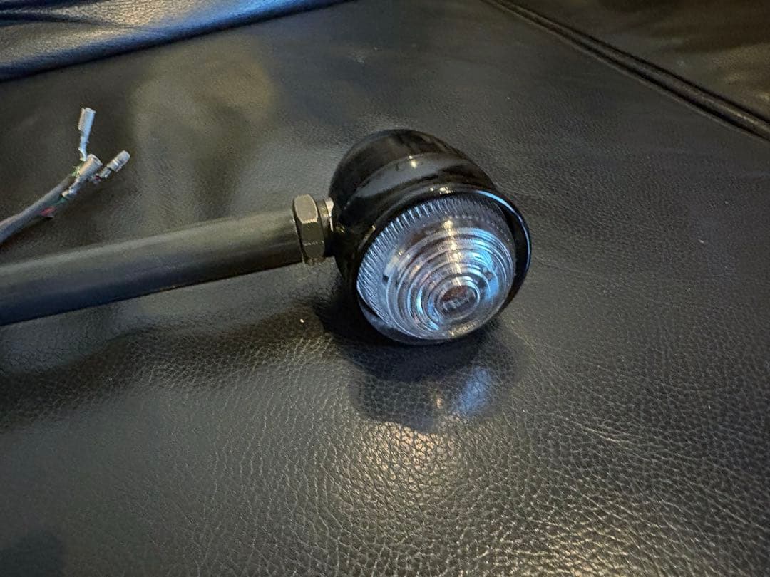 ミスミエンジニアリング スポーツスター用 ウィンカー ブラック 2本