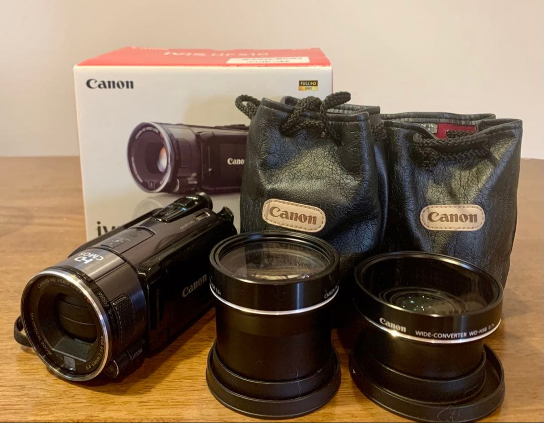 Canon iVIS ビデオカメラ レンズ2点 (本体おまけ) 20130116160924_753_.jpg
