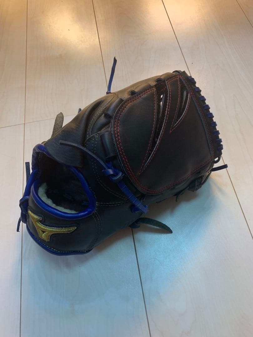 ミズノプロ　軟式投手用グラブ　全紐交換・ヘリ革済み デザインリメイク済み】 ミズノ 軟式グローブ / 投手用 型付け済み