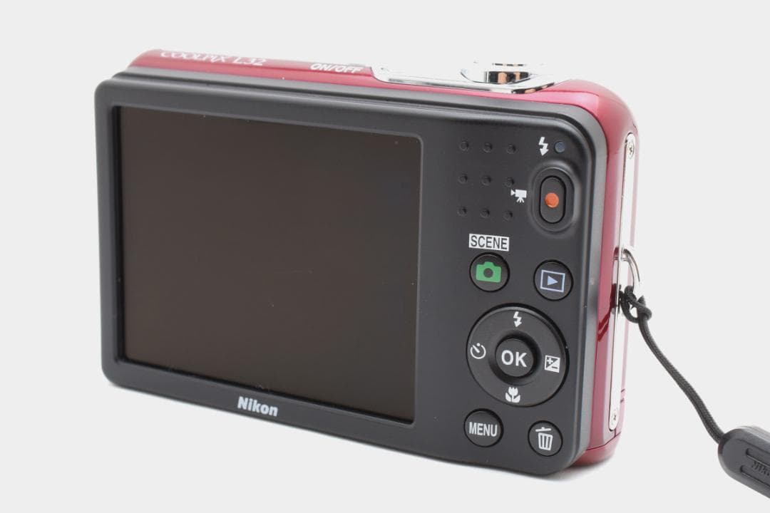 ニコン　Nikon COOLPIX L32 レッド 乾電池仕様 《動作確認済み》