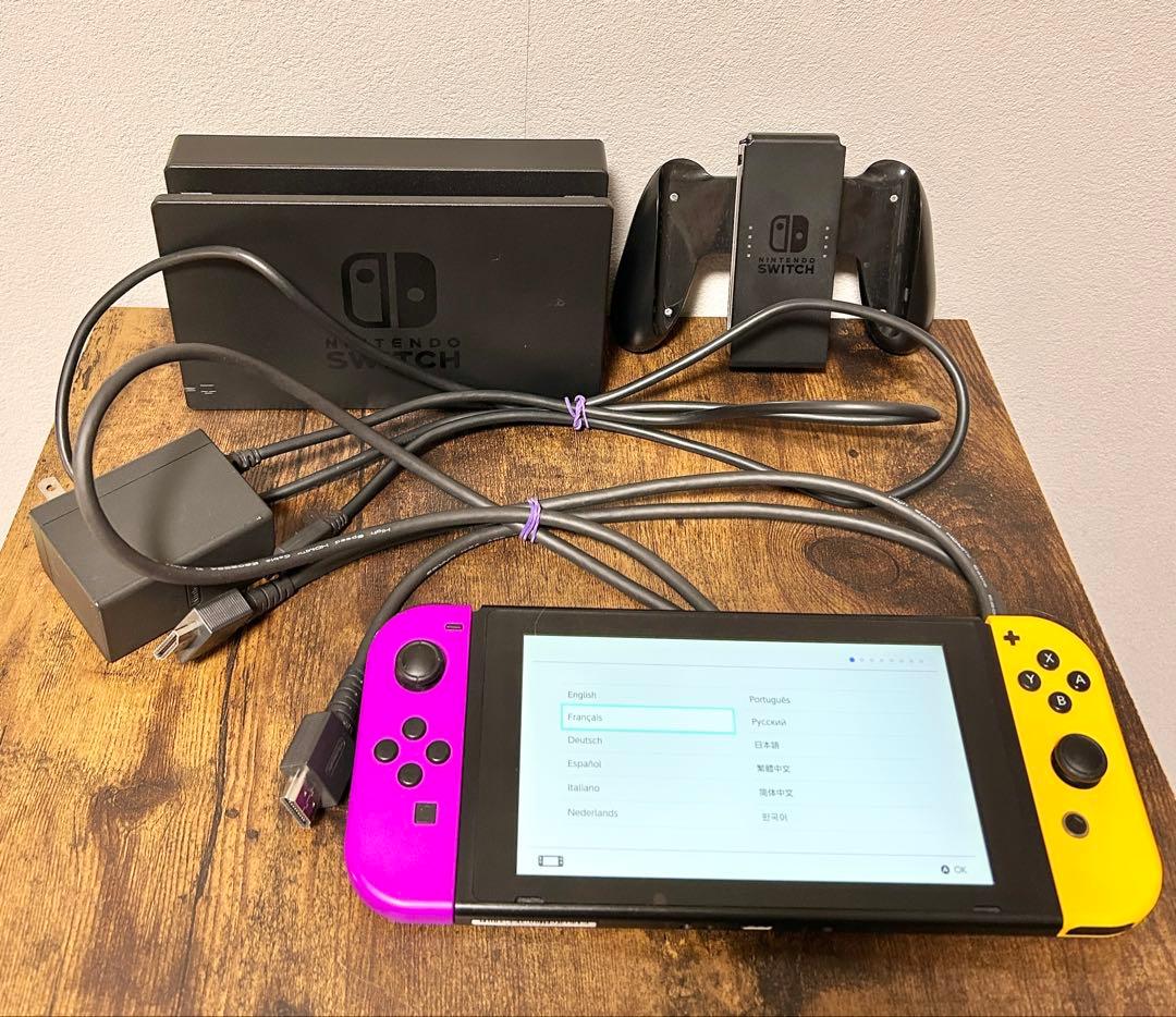 Nintendo Switch 本体 紫/黄色 Joy-Con 各種付属品 Joy-Con(L) パステルピンク/(R) パステルイエロー | My Nintendo Store