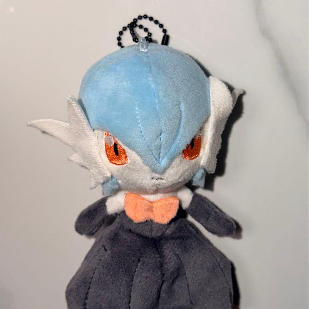 ポケモン メガサーナイト 色違い ぬいぐるみ MYポケモン - メルカリ