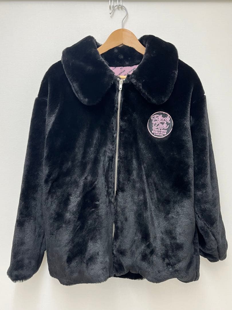 BLACKPINK ブラックピンク 公式 ファーコート 黒 M - メルカリ