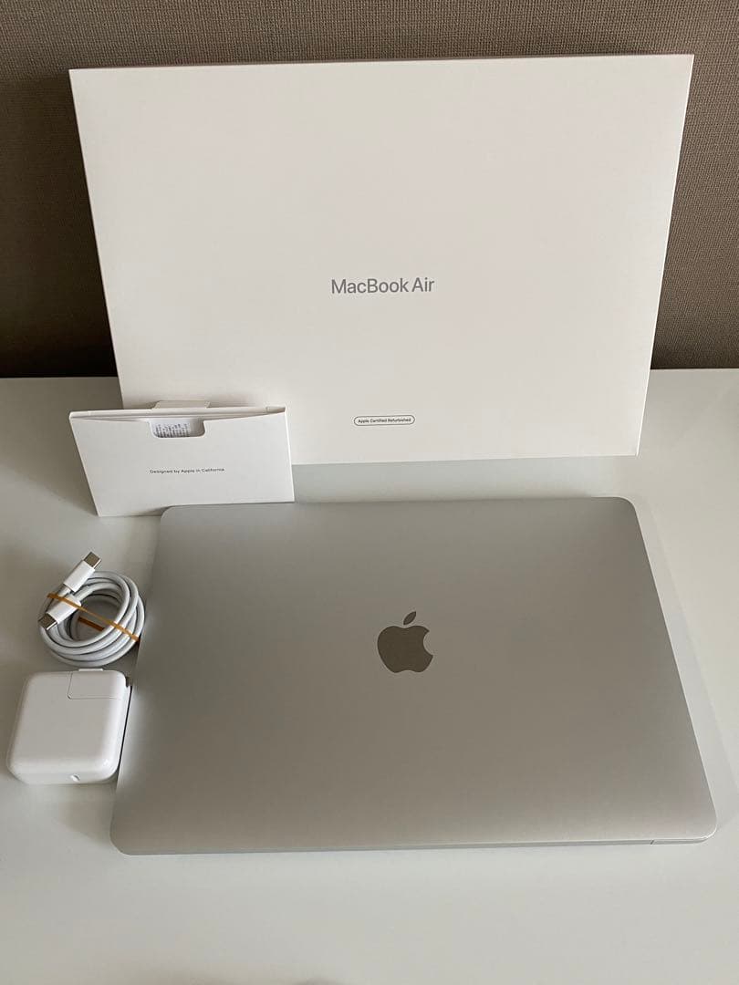 【美品】Apple MacBook Air 2020 M1 8GB/512GB Amazon.co.jp: 【整備済み品】 Apple MacBook Air M1 2020(13インチAir