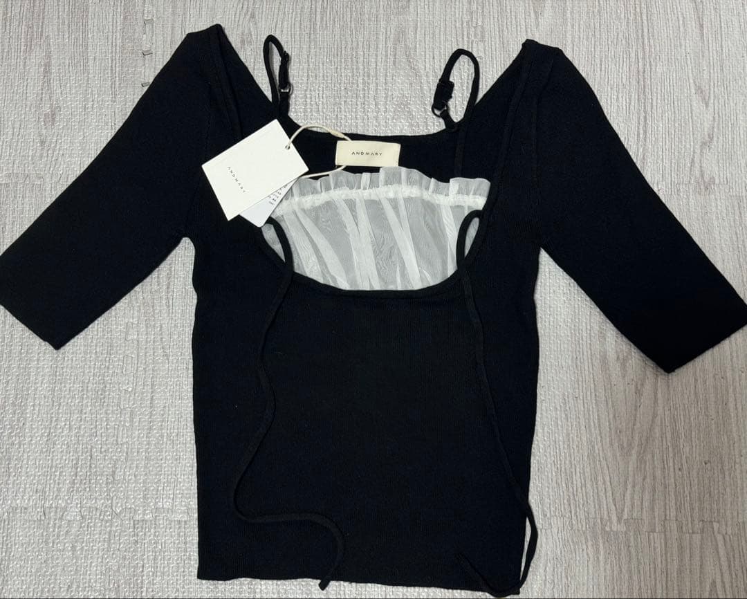 andmary Mew frill tops - メルカリ