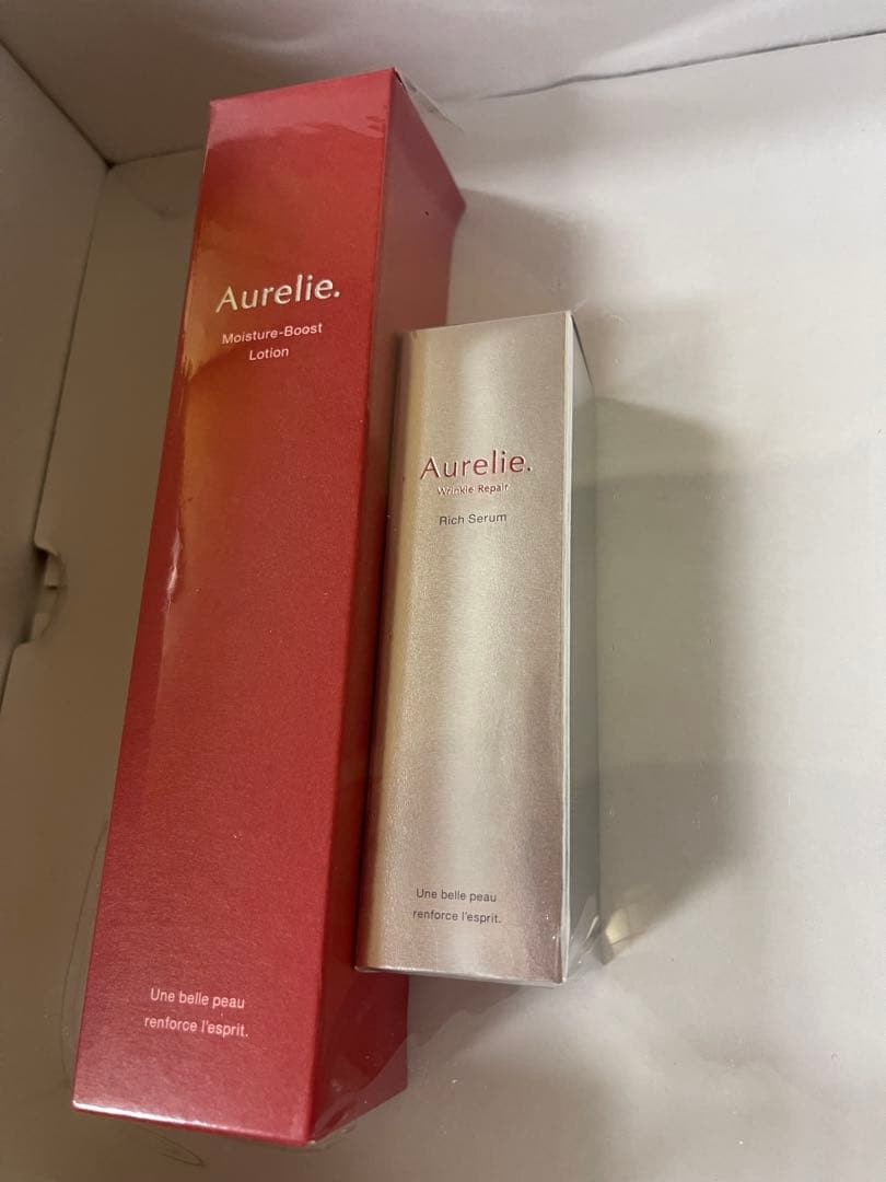 Aurelie モイスチャーブースト ローション & リッチセラム セット