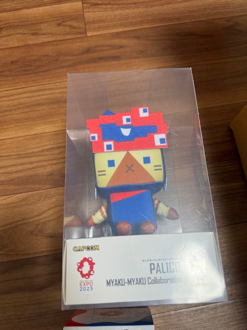 大阪万博3点 モンスターハンター ミャクミャク アイルー フルフル