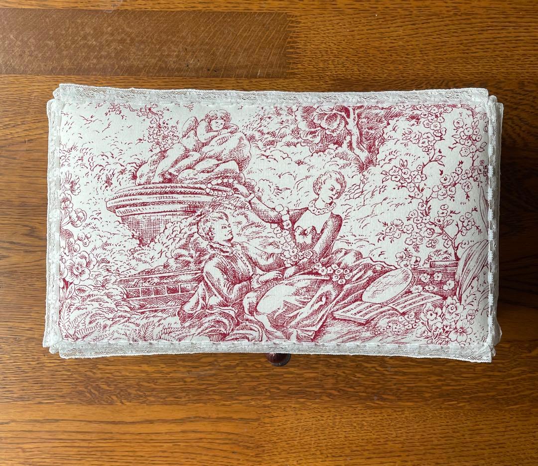 カルトナージュボックス レアなアンティーク生地