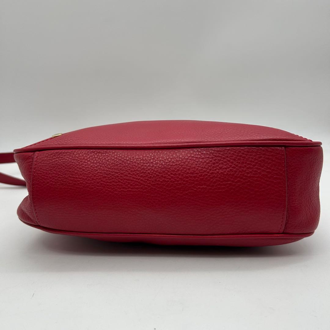 極美品 FURLA フルラ ショルダーバッグ オールレザー 赤 ロゴ 斜め掛け