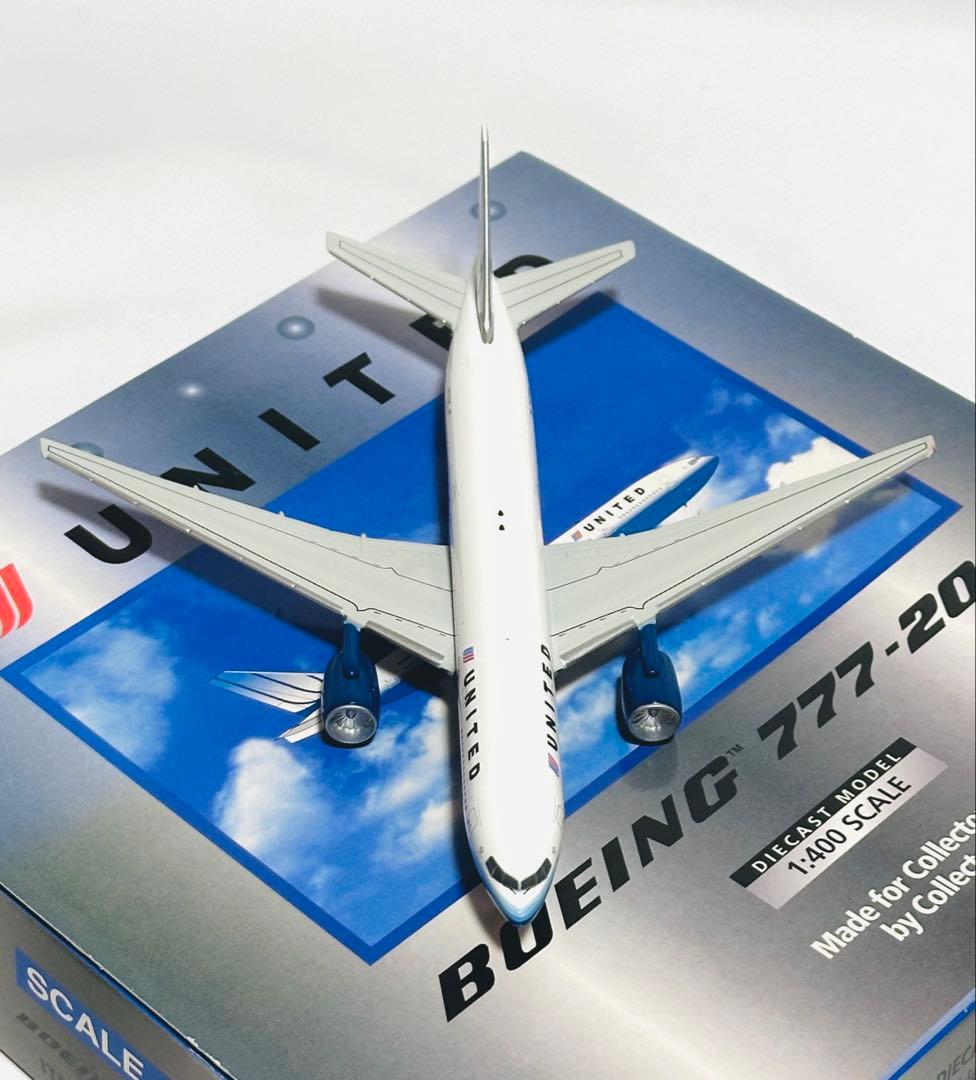 Gemini 1/400 B777-200 United Airlines