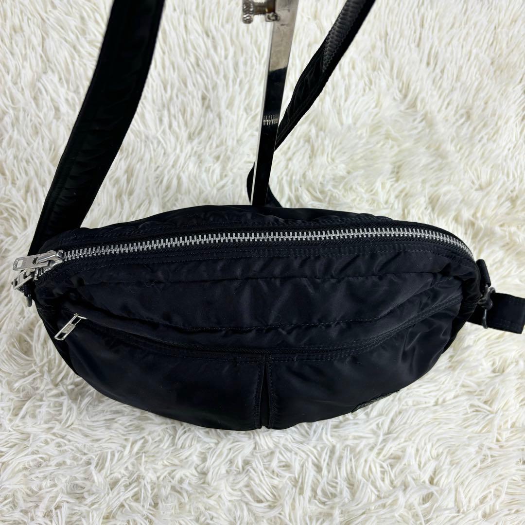 ポーター タンカー オーバル ハーフムーン ショルダーバッグ 黒 - メルカリ