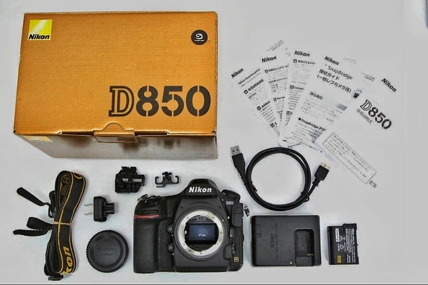 Nikon D850 デジタル一眼レフ 4574万画素 ニコンが新型一眼レフカメラ「D850」発売 - 有効画素数4575万画素