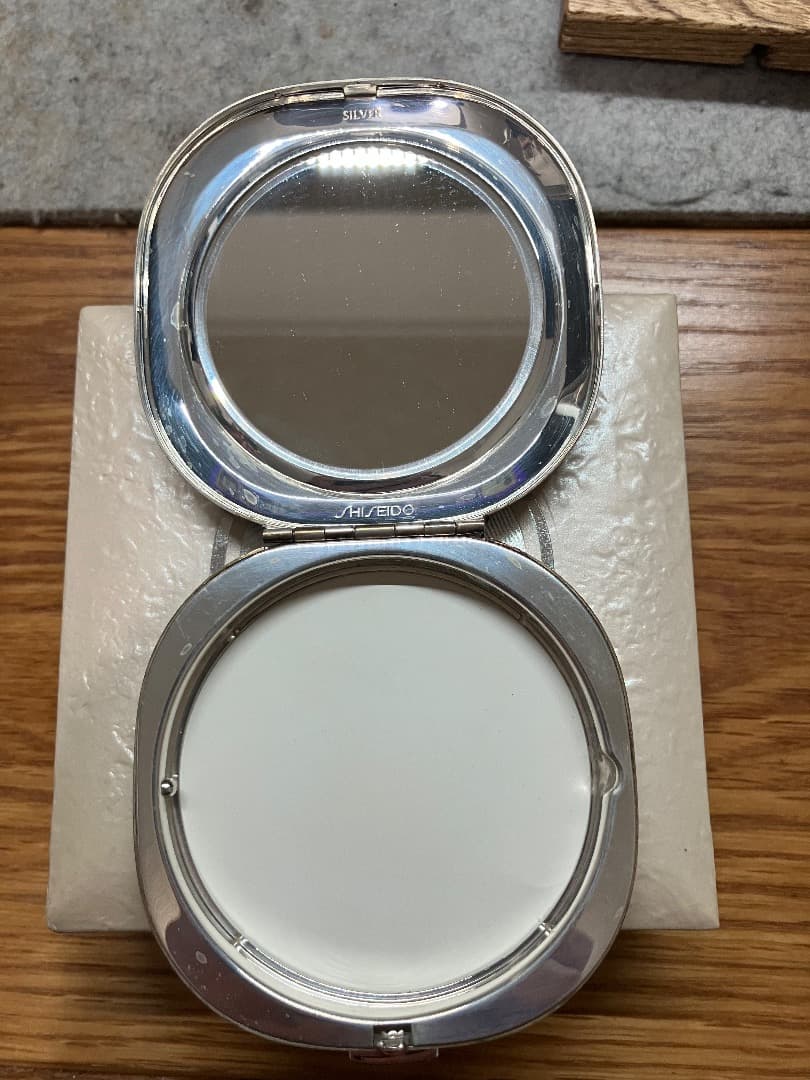 宮田宏平 純銀 88.30g 資生堂コンパクト